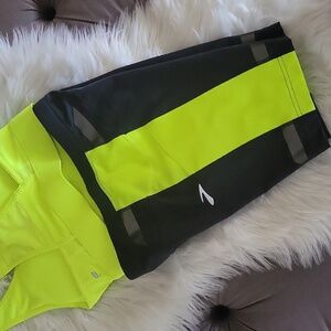 Brooks Run Happy Biker Shorts Neon Yellow